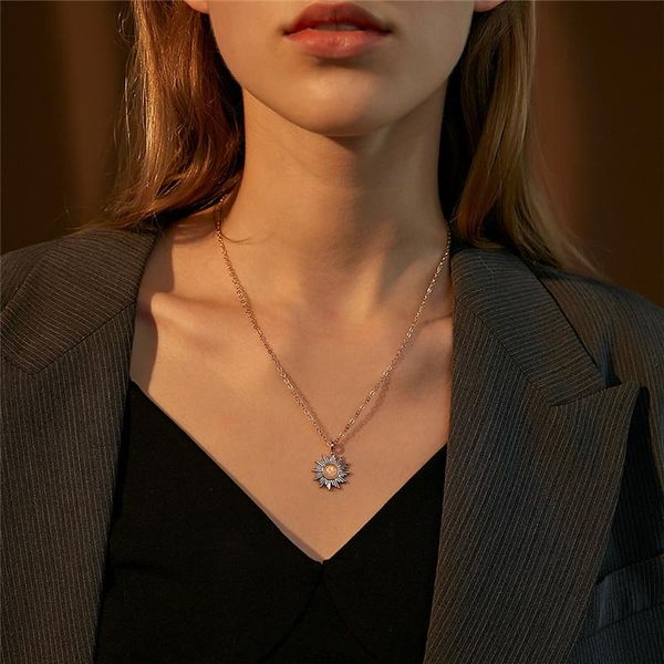 chokers fashion opal simple taiyanghua necklace for women female french style clavicle pendant short chain wholesale jewellery, Golden;silver
chokers fashion opal simple taiyanghua necklace for women female french style clavicle pendant short chain wholesale jewellery, Golden;silver