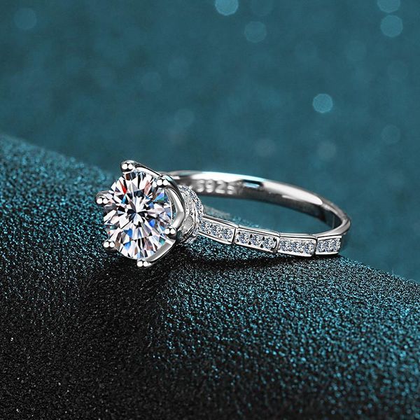 cluster rings silver 2 round excellent cut 8mm diamond test passed d color high clarity moissanite ring women 925 party jewelry, Golden;silver
cluster rings silver 2 round excellent cut 8mm diamond test passed d color high clarity moissanite ring women 925 party jewelry, Golden;silver