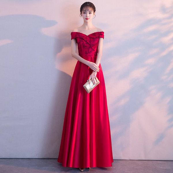 ethnic clothing exquisite appliques trim bride wedding dresses female elegant v-neck off shoulder formal party dress red long banquet gown
ethnic clothing exquisite appliques trim bride wedding dresses female elegant v-neck off shoulder formal party dress red long banquet gown