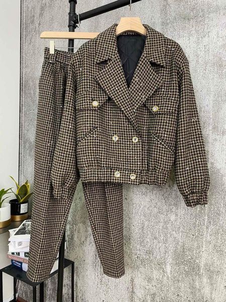 women's two piece pants 2021 autumn women tweed sequined wool jacket coat with casual long trouse female suits gdnz 9.26, White
women's two piece pants 2021 autumn women tweed sequined wool jacket coat with casual long trouse female suits gdnz 9.26, White