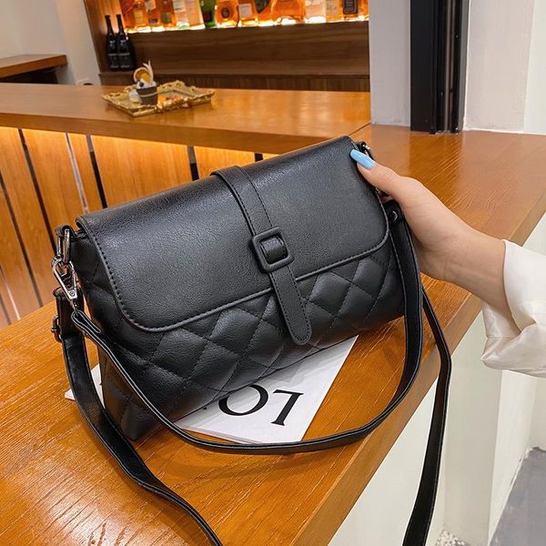 evening bags 2021 vintage soft leather texture shoulder bag women crossbody large capacity purses and handbags luxury designer
evening bags 2021 vintage soft leather texture shoulder bag women crossbody large capacity purses and handbags luxury designer
