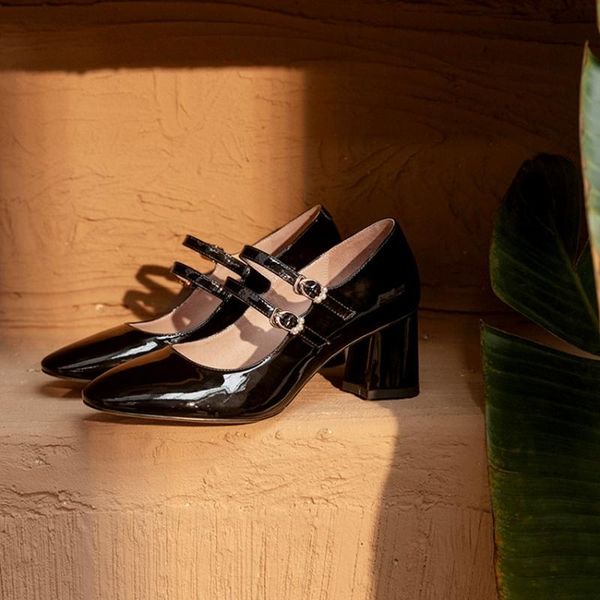 2021 spring/autumn new women's shoes round toe chunky heel pumps solid buckle heel shoes genuine leather plus size mary janes, Black
2021 spring/autumn new women's shoes round toe chunky heel pumps solid buckle heel shoes genuine leather plus size mary janes, Black