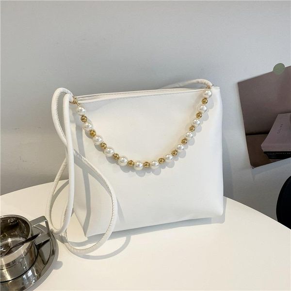 evening bags beading chain shoulder for women 2021 solid colour pu leather handbags female travel tote simple design summer
evening bags beading chain shoulder for women 2021 solid colour pu leather handbags female travel tote simple design summer