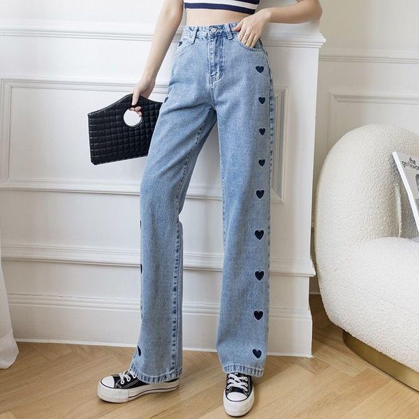 women's jeans 2021 spring women heart embroidery high waist vintage wide leg long pants casual straight denim trousers streetwear, Blue
women's jeans 2021 spring women heart embroidery high waist vintage wide leg long pants casual straight denim trousers streetwear, Blue