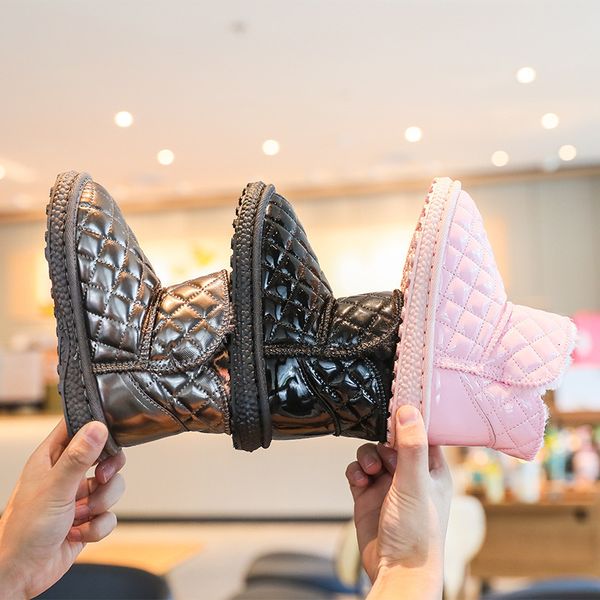 baby shoes girls' short boots 2021 winter plush thickened middle and large children's cotton boys' snow bright leather, Black
baby shoes girls' short boots 2021 winter plush thickened middle and large children's cotton boys' snow bright leather, Black