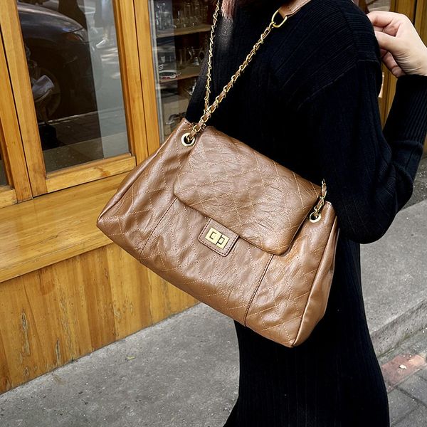 factory direct sale 75% off women 2021 new lingketuote ins chain single shoulder oblique cross bags
factory direct sale 75% off women 2021 new lingketuote ins chain single shoulder oblique cross bags