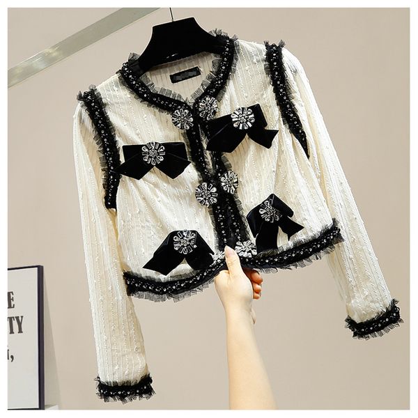 portrait, heavy grain, three-dimensional diamond, bow, ribbon, women's shirt, short tempered, elegant blouse, ladies'. kmgl, Black;brown
portrait, heavy grain, three-dimensional diamond, bow, ribbon, women's shirt, short tempered, elegant blouse, ladies'. kmgl, Black;brown