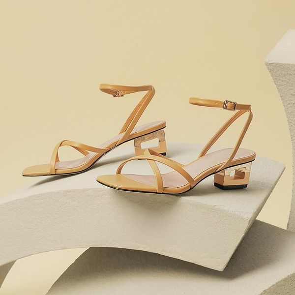 summer 2021 new fashion women sandals thickl heel lady shoes cross-tied suqare toe girl's sandals, Black
summer 2021 new fashion women sandals thickl heel lady shoes cross-tied suqare toe girl's sandals, Black