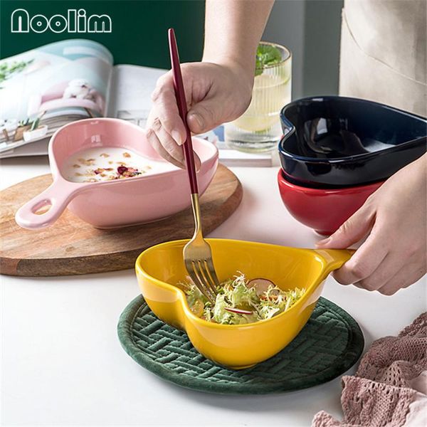 bowls nordic ceramic heart-shaped breakfast milk salad bowl with handle porcelain snack fruit soup dish baking kitchen tableware
bowls nordic ceramic heart-shaped breakfast milk salad bowl with handle porcelain snack fruit soup dish baking kitchen tableware