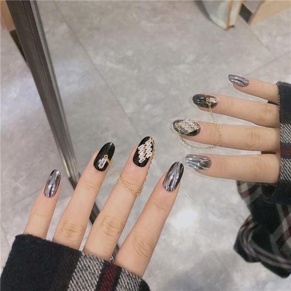 false nails 24pcs smoke black gold chain fake full cover glue diy manicure nail art tools, Red;gold
false nails 24pcs smoke black gold chain fake full cover glue diy manicure nail art tools, Red;gold