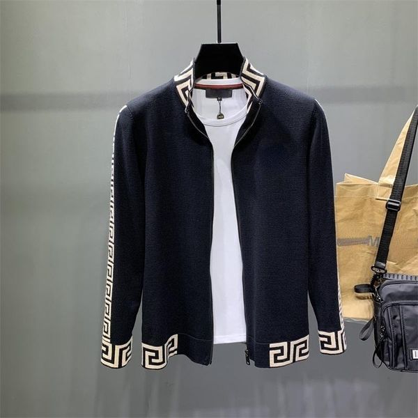 men's sweaters cardigan sweater 2021 men 's fall plus size embroidered jacket fashion trendy slim stand collar coat, White;black
men's sweaters cardigan sweater 2021 men 's fall plus size embroidered jacket fashion trendy slim stand collar coat, White;black