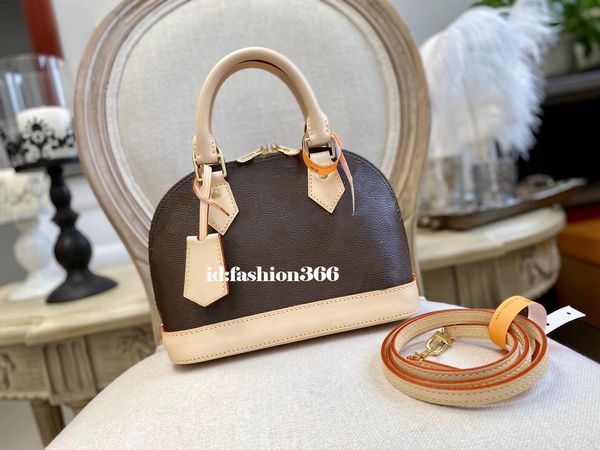 luxury designer bags purse alma bridge handbags women messenger tote toron patent leather shell bag genuine shoulder handbag
luxury designer bags purse alma bridge handbags women messenger tote toron patent leather shell bag genuine shoulder handbag