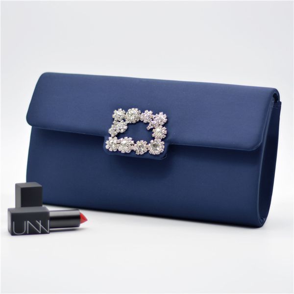 fashion luxury new products celebrity nightclub women's versatile cross party bag small fragrance simple square buckle inlaid with diam
fashion luxury new products celebrity nightclub women's versatile cross party bag small fragrance simple square buckle inlaid with diam