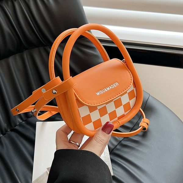 new handbags net red bag single shoulder lattice wallet women's chain messenger handbag fashion large capacity saddle women clutches ca
new handbags net red bag single shoulder lattice wallet women's chain messenger handbag fashion large capacity saddle women clutches ca