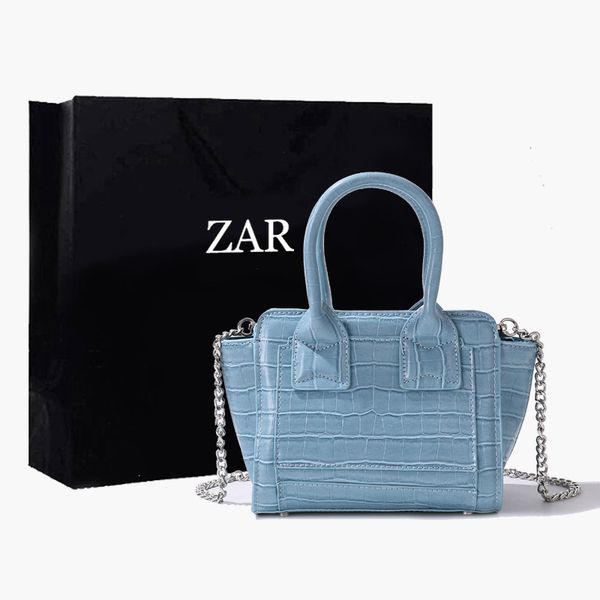 kelly women's second generation mini 2021 new fashion crocodile messenger portable bag
kelly women's second generation mini 2021 new fashion crocodile messenger portable bag