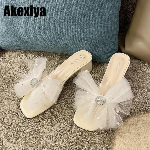 2021 celebrities slippers women square toe cute polka dot bow-tie flats flip flops indoor shoes ladies bc103, Black
2021 celebrities slippers women square toe cute polka dot bow-tie flats flip flops indoor shoes ladies bc103, Black