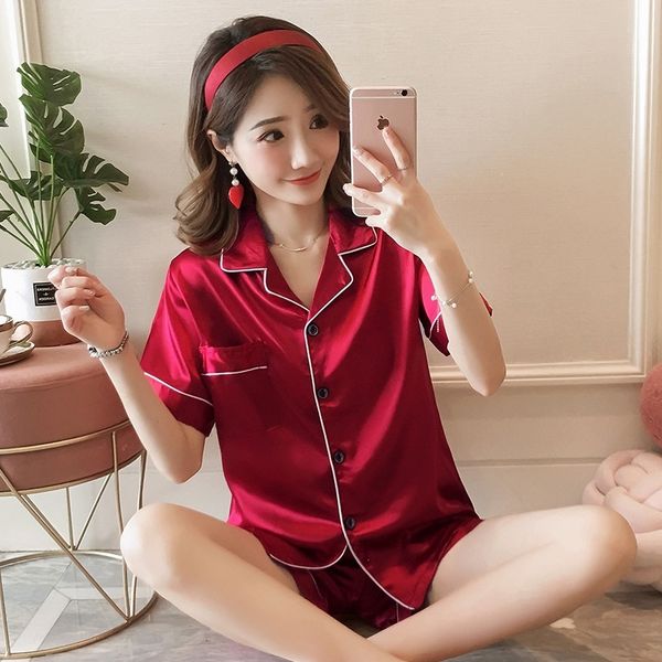 summer short sleeves shorts nightwear faux silk pajamas set -5xl large size pijama mujer pure color sleepwear 2021 new 210305, Black;red
summer short sleeves shorts nightwear faux silk pajamas set -5xl large size pijama mujer pure color sleepwear 2021 new 210305, Black;red