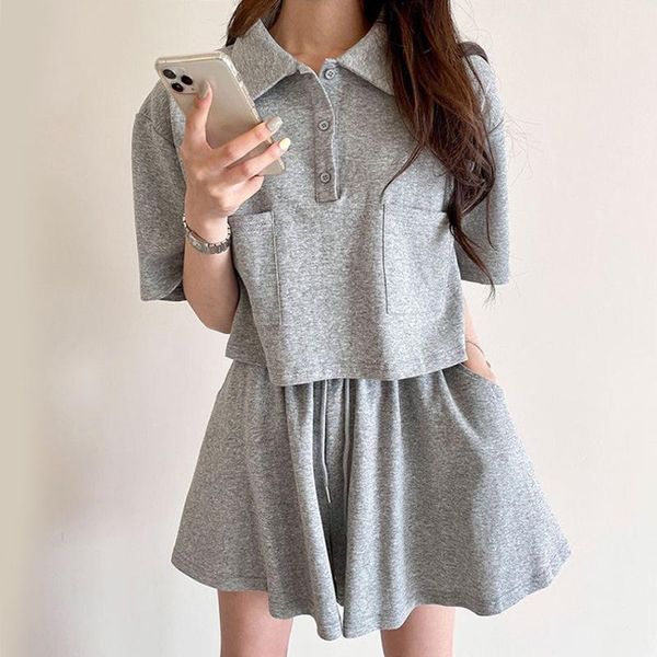 women's tracksuits 2021 summer collar three buckles loose short-sleeved t-shirt + high waist drawstring casual pants shorts suit for wo, Gray
women's tracksuits 2021 summer collar three buckles loose short-sleeved t-shirt + high waist drawstring casual pants shorts suit for wo, Gray