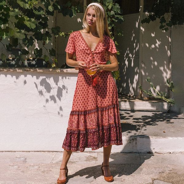 2021 new v-neck midi short sleeves summer dresses boho floral print women dress tassel tie waist casual beach vestidos hqqh, Black;gray
2021 new v-neck midi short sleeves summer dresses boho floral print women dress tassel tie waist casual beach vestidos hqqh, Black;gray