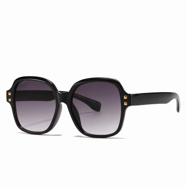 sunglasses 2021 oversized classic women vintage rivet beat men street glasses shopping mirror retro lentes fashion uv400 sol, White;black
sunglasses 2021 oversized classic women vintage rivet beat men street glasses shopping mirror retro lentes fashion uv400 sol, White;black