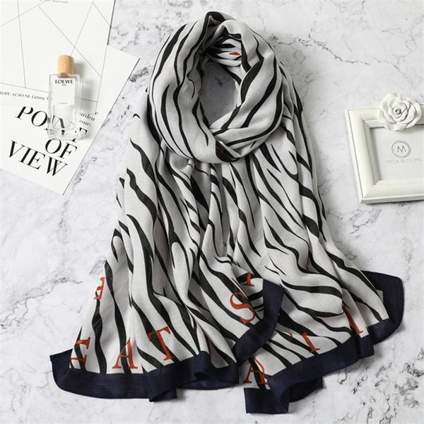 fashion zebra print cotton scarf women winter autumn warm hijab shawl wraps echarpe female foulard bandana 2021 scarves, Blue;gray
fashion zebra print cotton scarf women winter autumn warm hijab shawl wraps echarpe female foulard bandana 2021 scarves, Blue;gray