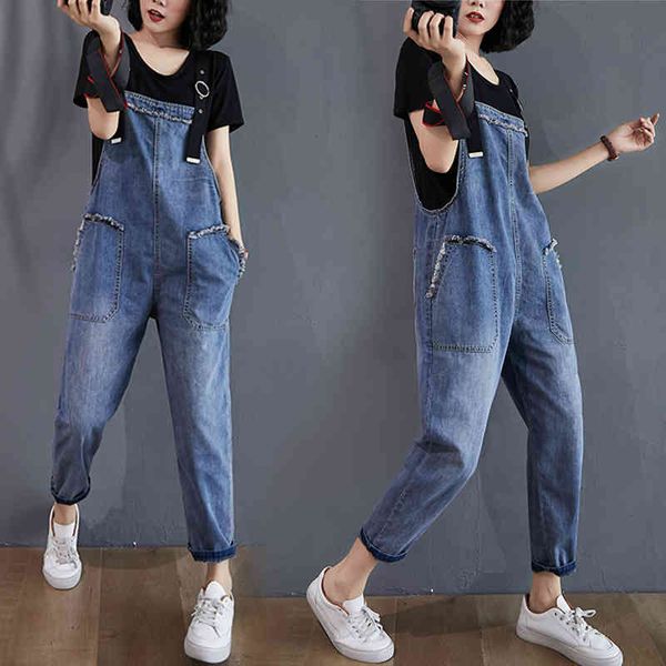 women's jumpsuits & rompers baboon denim female casual overalls big pocket cowboy suspending breeches high waist plus basic blue size j, Black;white
women's jumpsuits & rompers baboon denim female casual overalls big pocket cowboy suspending breeches high waist plus basic blue size j, Black;white