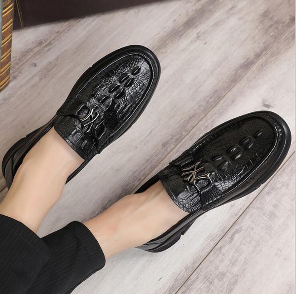 crocodile pattern flat shoes new summer men's round toe leather shoes leather shoes british casual trendy size 38-44, Black
crocodile pattern flat shoes new summer men's round toe leather shoes leather shoes british casual trendy size 38-44, Black