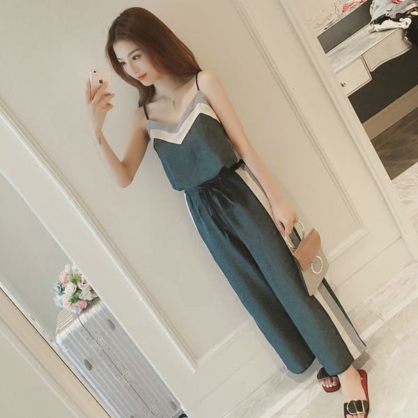 2021 women will see with cut-off v chiffon cleavage suspenders and fashion pants casual loose leg splice suits two joint parts ztep, Black;brown
2021 women will see with cut-off v chiffon cleavage suspenders and fashion pants casual loose leg splice suits two joint parts ztep, Black;brown