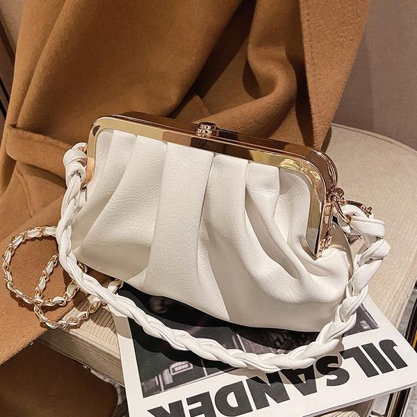weave shoulder strap tote bag 2021 new new pu leather women's designer handbag high capacity shoulder messenger bag
weave shoulder strap tote bag 2021 new new pu leather women's designer handbag high capacity shoulder messenger bag