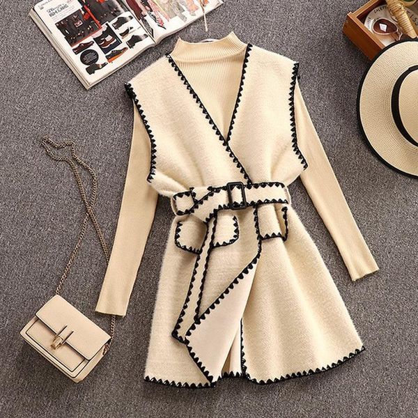 winter women's clothing sleeveless jacket england style v-neck belt vest coats + elastic sweater 2piece set ladies sets, Gray
winter women's clothing sleeveless jacket england style v-neck belt vest coats + elastic sweater 2piece set ladies sets, Gray