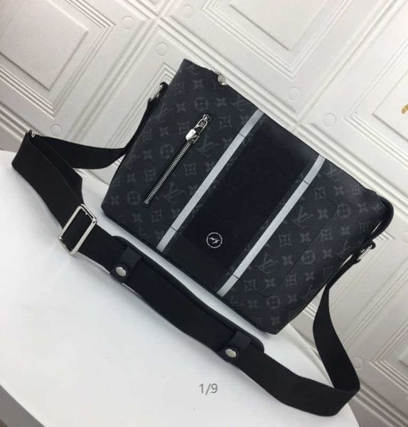 cross brand handles designer luxury totes aie#m43410 silkscreen shoulder apollo small bag messenger bag bags men handbags body iconic cl
cross brand handles designer luxury totes aie#m43410 silkscreen shoulder apollo small bag messenger bag bags men handbags body iconic cl
