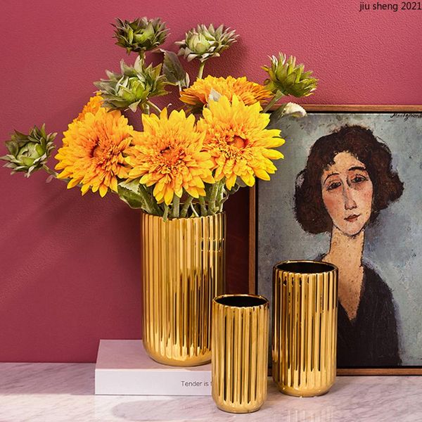european ceramic golden vase creative vertical pattern deskflower arrangement living room table decoration vase home decora
european ceramic golden vase creative vertical pattern deskflower arrangement living room table decoration vase home decora