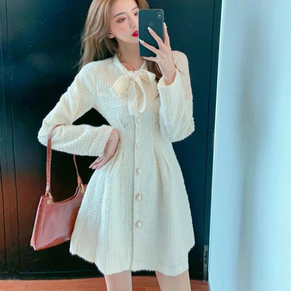 casual dresses autumn sweet bow tie party dress robe 2021 women retro fashion long sleeve high waist slim a line vestidos, Black;gray
casual dresses autumn sweet bow tie party dress robe 2021 women retro fashion long sleeve high waist slim a line vestidos, Black;gray