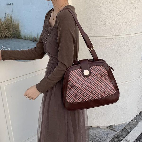 cross body contrast color luxury designer women handbags 2021 big capacity vintage female bucket fashion plaid sac bandouillere femme
cross body contrast color luxury designer women handbags 2021 big capacity vintage female bucket fashion plaid sac bandouillere femme