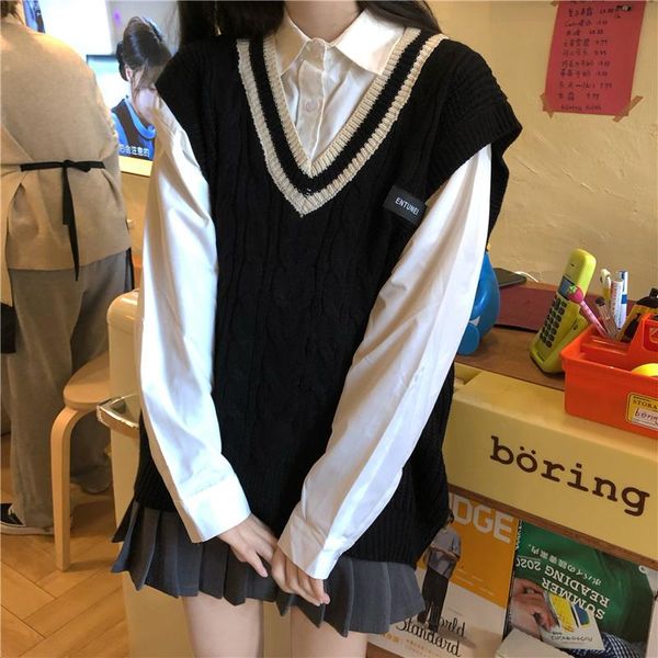women's vests kumikumi age reducing loose v-neck contrast color thin sleeveless knitted vest autumn vintage top, Black;white
women's vests kumikumi age reducing loose v-neck contrast color thin sleeveless knitted vest autumn vintage top, Black;white