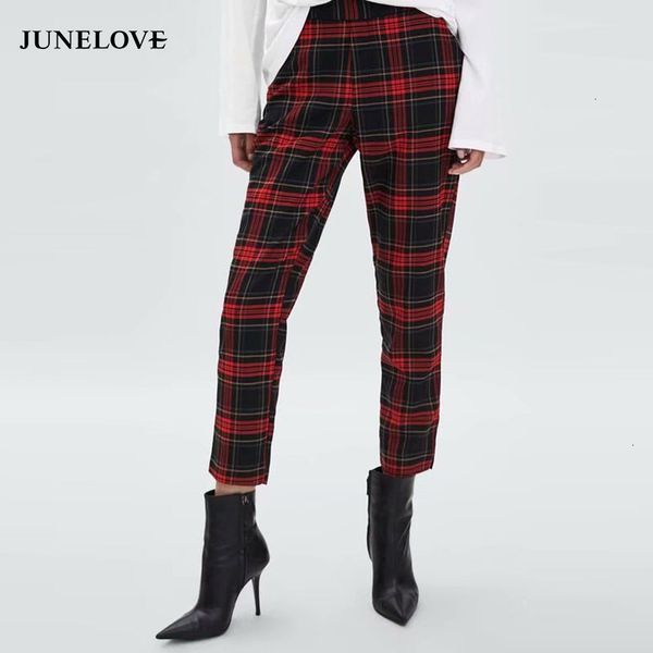 junelove women spring casual plaid pants vintage high waist female loose long sports pants casual retro lady fashion harem pants y19070101, Black;white
junelove women spring casual plaid pants vintage high waist female loose long sports pants casual retro lady fashion harem pants y19070101, Black;white