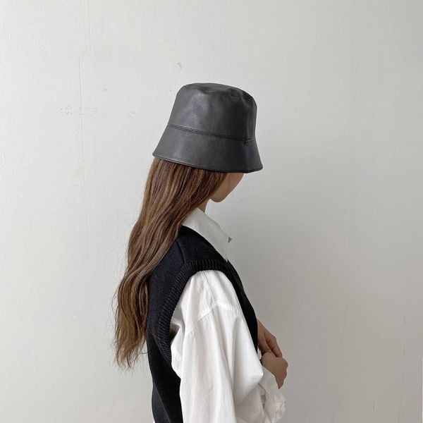 2020 new autumn and winter hat letter fashion all-match bucket hat bonnet fedora hats, Blue;gray
2020 new autumn and winter hat letter fashion all-match bucket hat bonnet fedora hats, Blue;gray