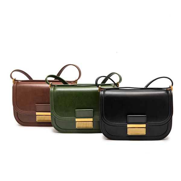 fashion niche design flip small square women's 2021 new fashion simple one shoulder messenger autumn and winter tofu bag
fashion niche design flip small square women's 2021 new fashion simple one shoulder messenger autumn and winter tofu bag