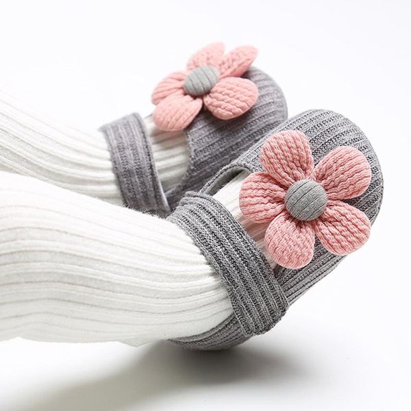 11/12/13cm newborn baby girls cotton crib shoes with flower decor classcial princess fasten tape toddler shoes zapatillas
11/12/13cm newborn baby girls cotton crib shoes with flower decor classcial princess fasten tape toddler shoes zapatillas