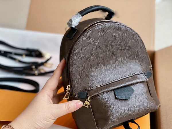 pochette accessories designer bags 5pcs l flower pattern leather purses shoulder crossbody bag backpack size: 17*22cm1, Black
pochette accessories designer bags 5pcs l flower pattern leather purses shoulder crossbody bag backpack size: 17*22cm1, Black