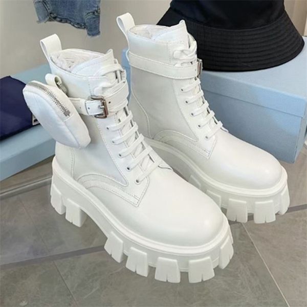 large size 35-45 luxury brand men pocket short boots combat army women motorcycle martin designer bag botas 211105, Black
large size 35-45 luxury brand men pocket short boots combat army women motorcycle martin designer bag botas 211105, Black