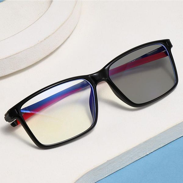 sunglasses fashionable young pochromic myopia glasses women tr rectangular frame minus diopter -0.5 to -6.0 presbyopia eyeglasses unisex, White;black
sunglasses fashionable young pochromic myopia glasses women tr rectangular frame minus diopter -0.5 to -6.0 presbyopia eyeglasses unisex, White;black