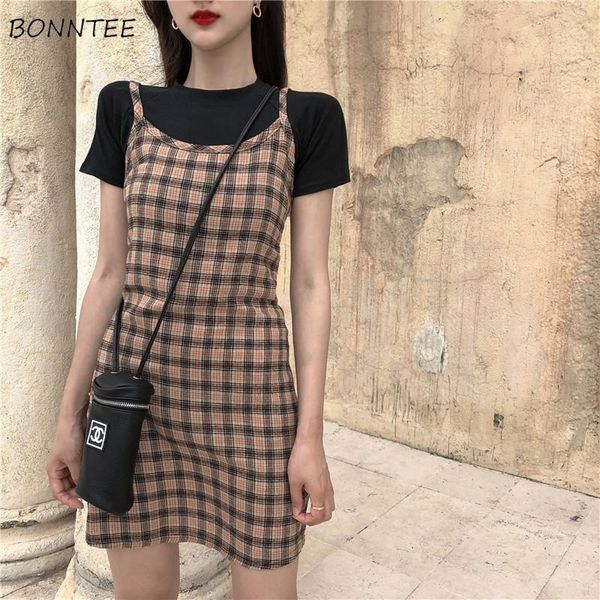casual dresses sleeveless dress women elegant high waist summer mini lady party strap a-line vintage holiday trendy girls clothing, Black;gray
casual dresses sleeveless dress women elegant high waist summer mini lady party strap a-line vintage holiday trendy girls clothing, Black;gray