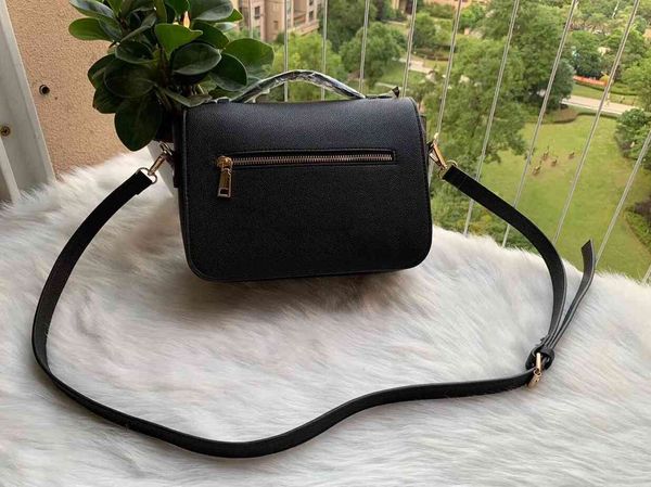 vutton necessities bag high beverage quality genuine black embossed leather women's handbag shoulder crossbody vaccum compression whole
vutton necessities bag high beverage quality genuine black embossed leather women's handbag shoulder crossbody vaccum compression whole