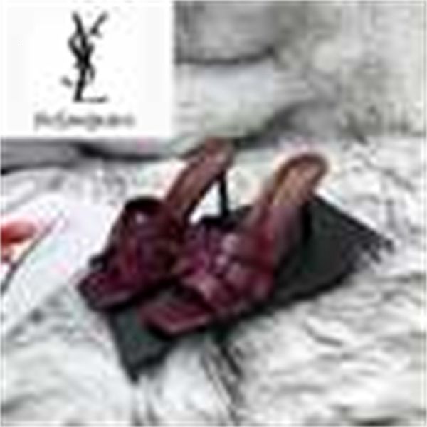 shoes designer luxury brand women high heels sandals sneakers slippers mules slides dress pumps loafers ballerinas 6biq, Black;white
shoes designer luxury brand women high heels sandals sneakers slippers mules slides dress pumps loafers ballerinas 6biq, Black;white
