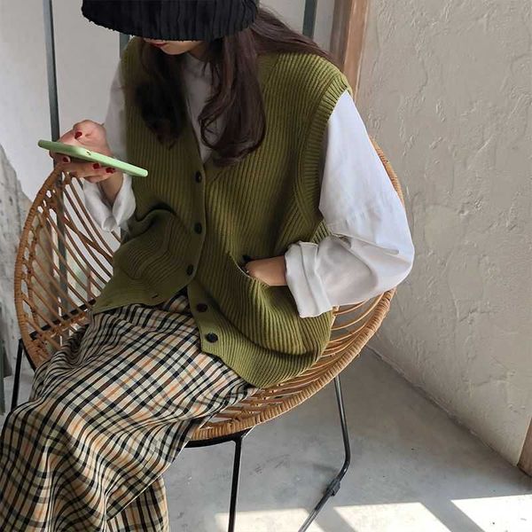 2021 korean vt women's soft waxy knitted cardigan autumn and winter lazy sweater et vt fashion, Black;white
2021 korean vt women's soft waxy knitted cardigan autumn and winter lazy sweater et vt fashion, Black;white