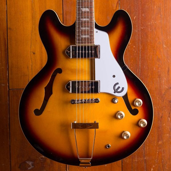 john lennon casi 335 tobacco sunburst archelectric guitar alnico p90 dog ear pickups, semi hollow body, double f holes, metal trapeze tailpi
john lennon casi 335 tobacco sunburst archelectric guitar alnico p90 dog ear pickups, semi hollow body, double f holes, metal trapeze tailpi