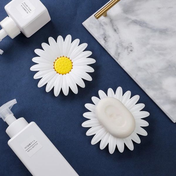household daisy flower double-layer drainable soap dish holder toilet drainage perforation household cute soap holder
household daisy flower double-layer drainable soap dish holder toilet drainage perforation household cute soap holder