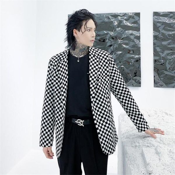 men's suits & blazers 2021 autumn winter plaid blazer men korean fashion suit jackets nightclub dj singer stage costume homme, White;black
men's suits & blazers 2021 autumn winter plaid blazer men korean fashion suit jackets nightclub dj singer stage costume homme, White;black
