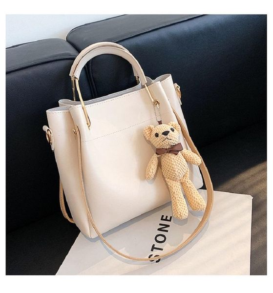 shoulder bags 2021 autumn trend large capacity tote bag western style handbag fashion simple diagonal
shoulder bags 2021 autumn trend large capacity tote bag western style handbag fashion simple diagonal